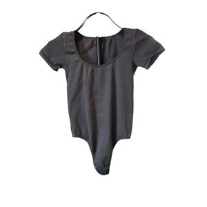 BDG Urban Outfitters Ribbed Short Sleeve Thong Bodysuit M Gray